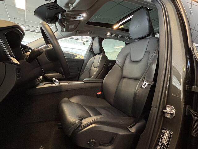 Volvo XC60 T8 AWD Inscription / Panodak / Leer / BLIS / full LED / Apple Carplay / Camera / Adapt Cruise / Pilot ass - Elek Trekhaak -