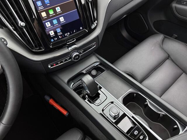 Volvo XC60 T6 AWD Ultra Dark Plug-In Hybrid