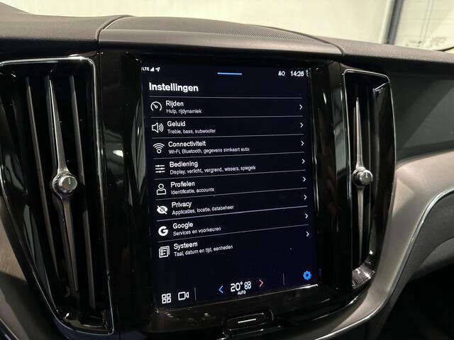 Volvo XC60 T6 Aut. LongRange Core Bright Parkeercamera Panoramadak 350pk