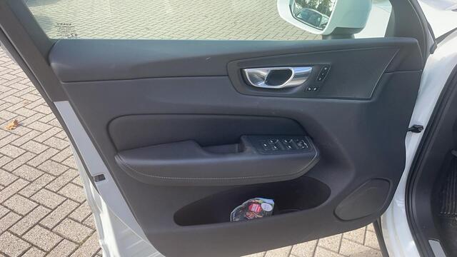 Volvo XC60 2.0 T6 Plug-in hybrid AWD Inscription