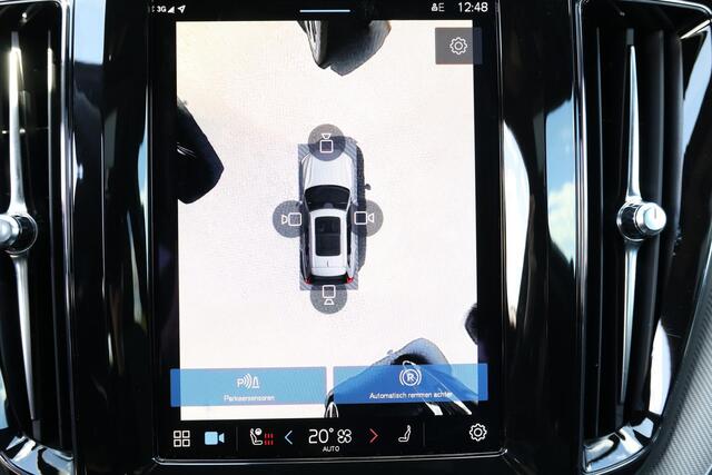 Volvo XC60 T6 Plug-in hybrid AWD Plus Dark - 21' LMV - 360° camera - Panoramisch schuif-/kanteldak - Harman Kardon audio - Adaptive Cruise Control met Pilot Assist - BLIS dodehoekassistentie - Keyless - Stoelverwarming voor & achter - Verwarmbaar stuurwiel - Getint