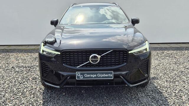 Volvo XC60 2.0 T8 PHEV AWD Ultra Dark Head up - Lighting Pack - Leder pakket - 360 Camera - 21"Licht metalen velgen - Alarm - Privacy glas