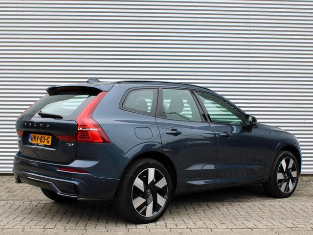Volvo XC60 2.0 T6 Plug-in hybrid AWD Ultra Dark Automaat / Panoramadak / Head-up display / Trekhaak
