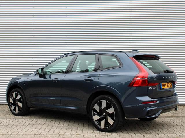 Volvo XC60 2.0 T6 Plug-in hybrid AWD Ultra Dark Automaat / Panoramadak / Head-up display / Trekhaak