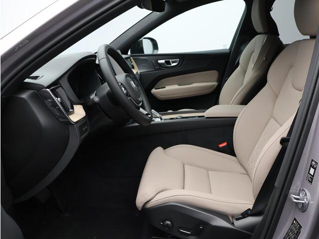 Volvo XC60 2.0 T6 Plug-in hybrid AWD Plus Dark / Panoramadak / Head-up Display / 360 Camera / Harman kardon / Elektrische Stoelen / Getint Glas / Stoel+Stuurverwarming /
