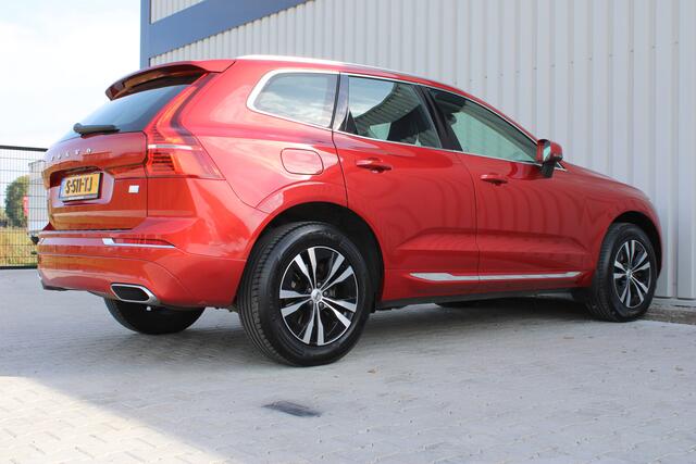 Volvo XC60 2.0 Recharge T6 AWD R-Design | Incl. 12 maanden garantie | Cruise control | Climate control | Apple carplay/Android auto | Uitklapbare trekhaak | Schuif/kantel dak | Parkeercamera | Stoel/stuurverwarming |