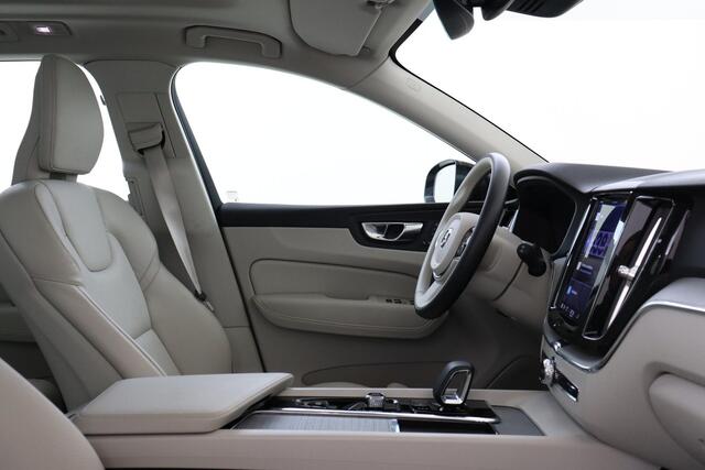 Volvo XC60 T6 PLUG-IN HYBRID AWD PLUS DARK -PANO.DAK|360°CAM|TREKHAAK|ADAP.LED|POWER-SEATS