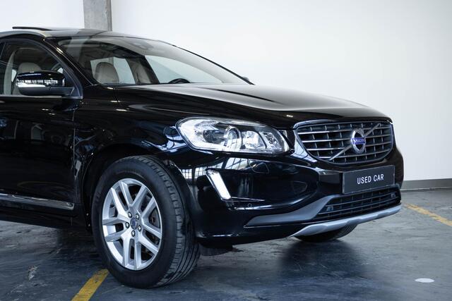 Volvo XC60 T5 Automaat FWD Polar+ | Dealeronderhouden | 2de eigenaar | Lederen bekleding | Panoramadak | Parkeerverwarming | Electrische bedienbare stoelen | Parkeersensoren voor + achter | High performance audio | Parkeercamera | Volvo on Call