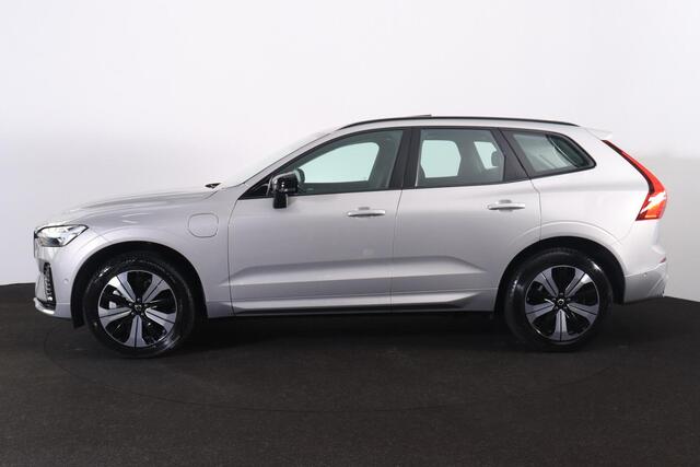 Volvo XC60 T6 Recharge AWD Plus Dark - Panorama/schuifdak - IntelliSafe Assist & Surround - 360º Camera - Verwarmde voorstoelen, stuur & achterbank - Parkeersensoren voor & achter - Elektr. bedienb. voorstoelen met geheugen - Draadloze tel. lader - Elektr. inklapbar