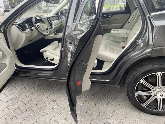 Volvo XC60 2.0 T5 AWD Inscription Luchtvering|B&W|Pano|360