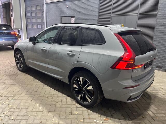 Volvo XC60 T6 Plug-in hybrid Plus Dark | FACELIFT | Head-Up | Panoramadak | harman/kardon | ACC | 360° Camera