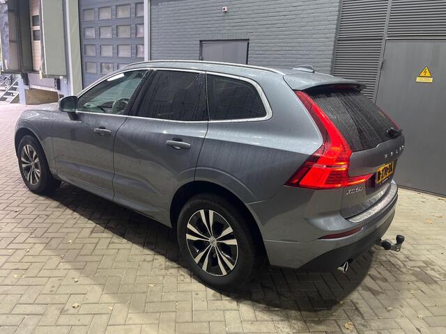 Volvo XC60 B5 Momentum | Panoramadak | ACC | Leder | Head-Up | harman/kardon | 360° Camera