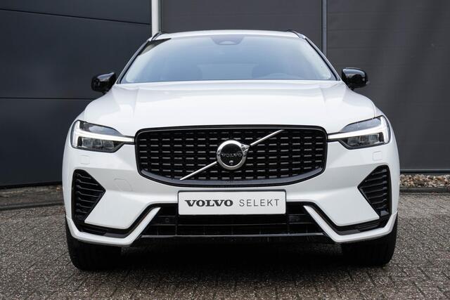 Volvo XC60 T6 AWD Automaat Ultimate Dark | Harman/Kardon Audiosysteem | Panoramisch Schuif-/Kanteldak | Trekhaak Semi-Elektrisch | Verwarmbare Voor- En Achterstoelen | 360 Graden Camera | Apple Carplay/Android Auto | Adaptieve Cruise Control | Pre-Conditionering |