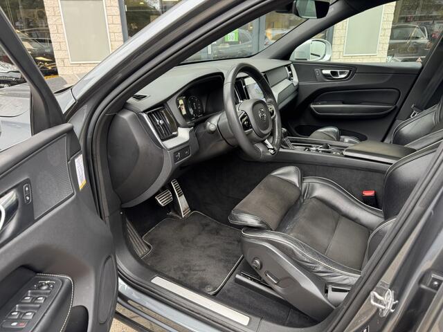 Volvo XC60 2.0 D5 AWD R-Design Pano Nieuwstaat Vol