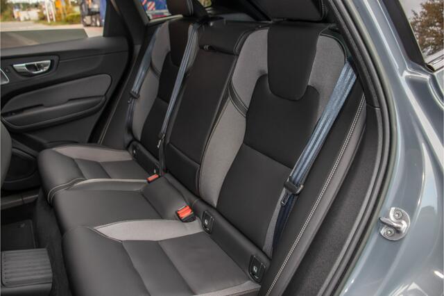 Volvo XC60 T8 Recharge Ultimate Dark, Heico Sportiv, Origineel NL, Bowers & Wilkins, Luchtvering, Trekhaak, 360 Camera, Head-up.