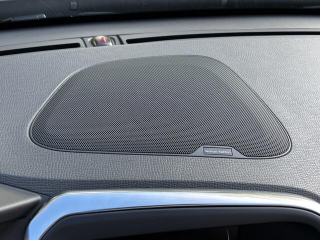 Volvo XC60 2.4 D5 AWD 220pk Euro6 Summum ACC Keyless Pano Harman Kardon