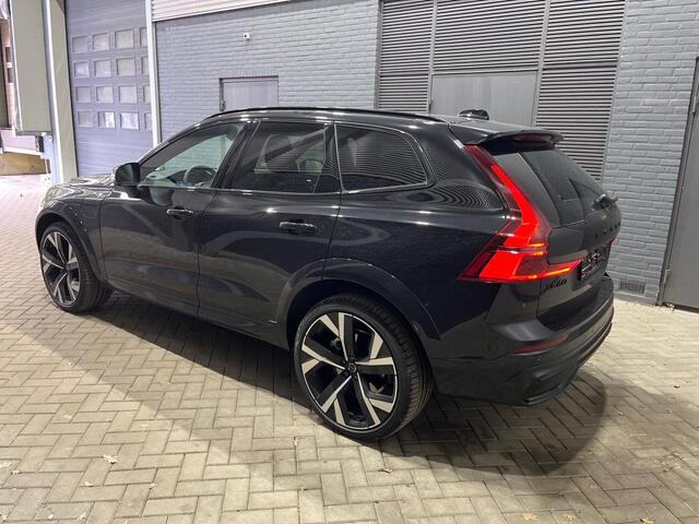 Volvo XC60 T6 Plug-in hybrid Ultra Black Edition | FACELIFT | Luchtvering | Bowers&Wilkins | 22 Inch | Massage | Head-Up
