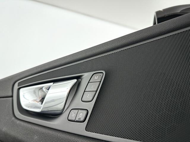 Volvo XC60 B5 AWD Business Pro | Parkeercamera | Stoel- en Stuurverwarming | Trekhaak