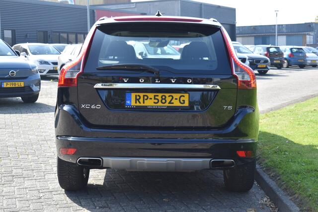 Volvo XC60 T5 245PK Automaat FWD Polar+
