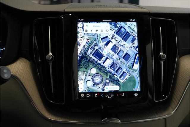 Volvo XC60 2.0 T8 AWD Recharge LONG RANGE 335kW/455pk Aut8 Ultimate Bright LUCHTVERING + HARMAN/KARDON + PANORAMADAK + PILOT ASSIST + ADAPT.CRUISE + LANE ASSIST + STOELMASSAGE + STOELVERWARMING&-VENTILATIE + 360 CAMERA + KEYLESS + PARKSENSOREN + 20" LM-VELGEN!!