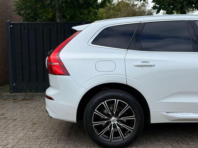 Volvo XC60 2.0 T8 Twin Engine AWD Inscription B&W luchtvering