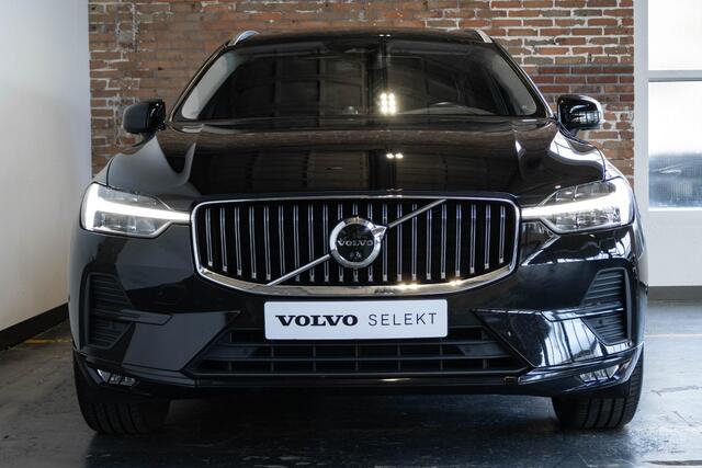Volvo XC60 B5 Inscription | Luchtvering | Bowers & Wilkins Premium Audio | Panoramadak | Electrische Bedienbare Voorstoelen | Parkeerverwarming | 360° Parkeercamera | Gelamineerde Zijruiten | 20'' Lichtmetalen velgen | BLIS | Adaptive Cruise Control |