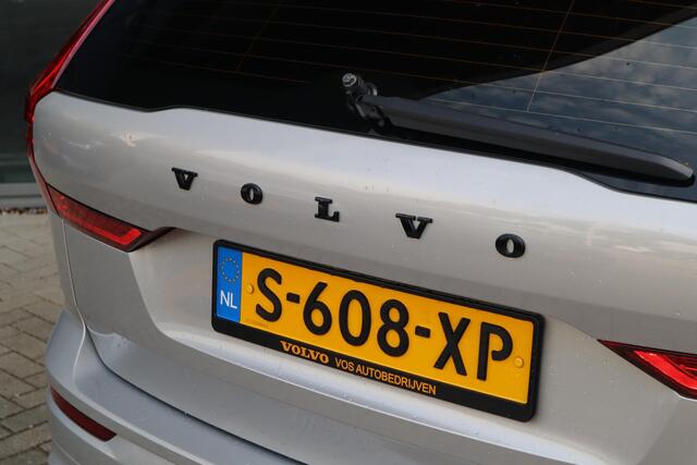 Volvo XC60 2.0 T6 Plug-in hybrid AWD Ultimate Dark | Bowers & Wilkins audiosysteem| Luchtvering| 360* Camera| Head- up Display| Semi- elektrisch inklapbare trekhaak|