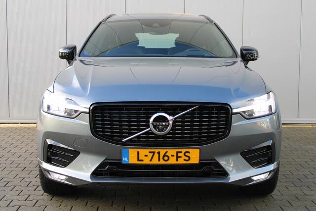 Volvo XC60 B5 265 pk Automaat R-Design | 360º Camera | Trekhaak | BLIS