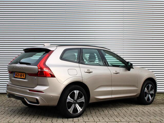 Volvo XC60 2.0 T6 Plug-in hybrid AWD Plus Dark Automaat / Panoramadak / Trekhaak / 360* camera / All Seasonbanden