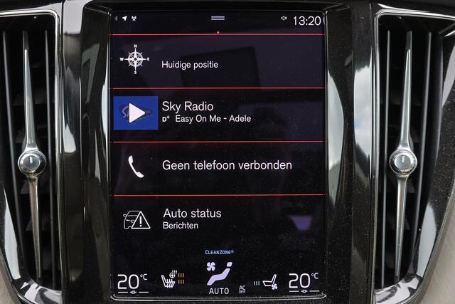 Volvo XC60 Recharge T6 AWD Inscription - Panorama/schuifdak - IntelliSafe Assist & Surround - 360º Camera - Harman/Kardon audio - Adaptieve LED koplampen - Verwarmde voorstoelen & stuur - Parkeersensoren voor & achter - Elektr. bedienb. voorstoelen met geheugen - He