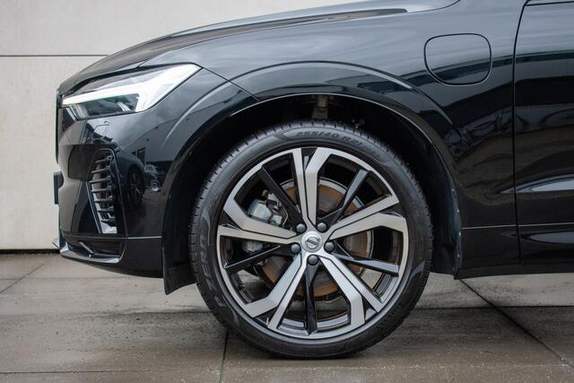 Volvo XC60 2.0 T8 Plug-in hybrid AWD Ultra Dark -Luchtvering-21"-Trekhaak-360 gr-Leer-Head up-Keyless-