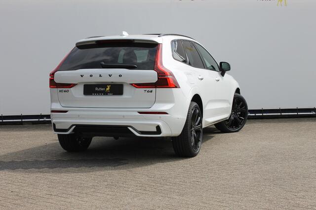 Volvo XC60 T6 350PK FACELIFT 2026 AWD Plus Black Edition FACELIFT 2026 / Panoramisch schuif-kanteldak / Harman Kardon Audio / 21" lichtmetalen velgen / Head-Up Display / 360graden camera