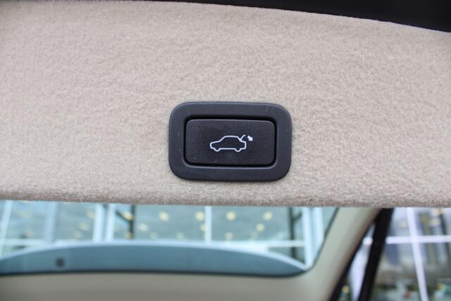 Volvo XC60 D4 Automaat Summum | Adapt. Cruise | Schuif/kanteldak | El. voorstoelen | Inscription Interieur | BLIS