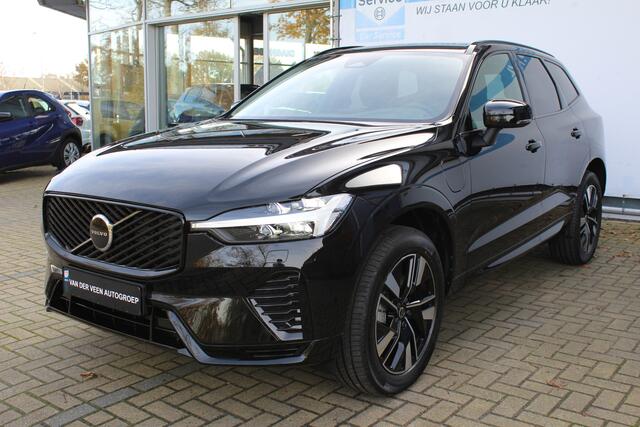Volvo XC60 2.0 T6 Plug-in hybrid AWD Plus Dark | FACELIFT | Keyless entry/start | Achteruitrijcamera | Elektrische kofferbakklep | Memory stand stoelen | Adaptive cruise | Wegklapbare trekhaak | Apple CarPlay/Android Auto | Climate controle | Draadloze telefoonlader