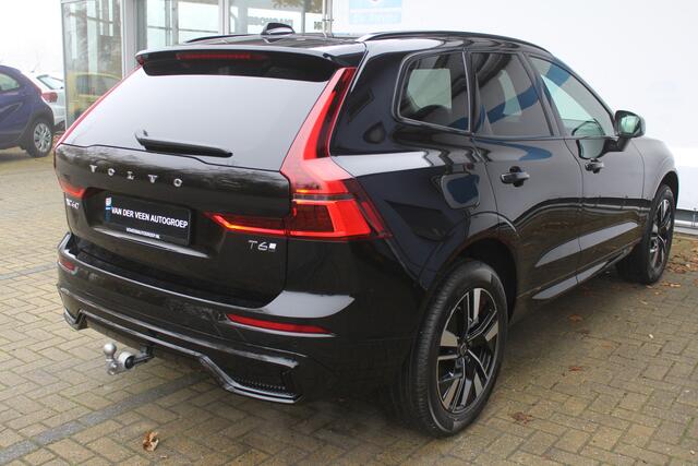 Volvo XC60 2.0 T6 Plug-in hybrid AWD Plus Dark | FACELIFT | Keyless entry/start | Achteruitrijcamera | Elektrische kofferbakklep | Memory stand stoelen | Adaptive cruise | Wegklapbare trekhaak | Apple CarPlay/Android Auto | Climate controle | Draadloze telefoonlader