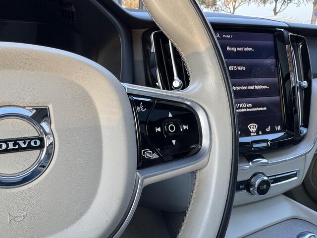Volvo XC60 2.0 T8 Twin Engine AWD Inscription Luchtvering/Trekhaak/Pano/Leer/LED