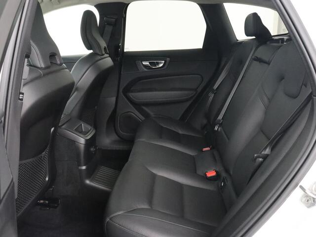 Volvo XC60 2.0 Recharge T6 AWD Inscription | Panoramadak | Trekhaak | Leder | Stoelverwarming | Camera | Carplay | Navigatie | Full LED | Parkeerhulp | Memory | PHEV | Plug In