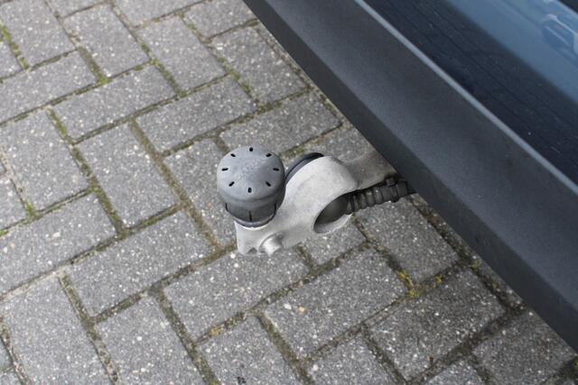 Volvo XC60 B5 Automaat Business Pro | Adapt. Cruise | Trekhaak | Camera | Verw. stoelen & stuurwiel | DAB