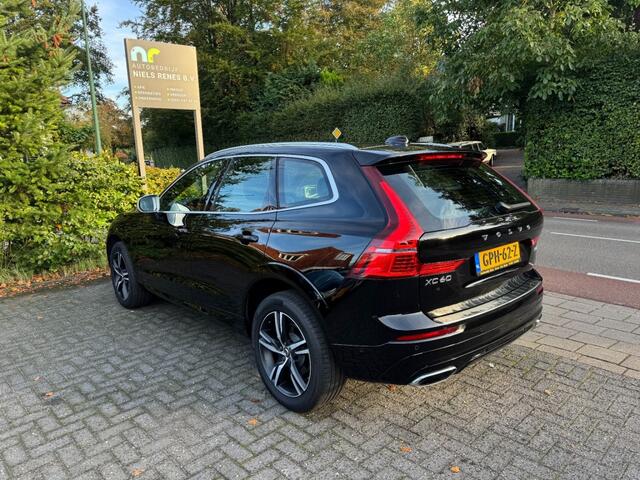 Volvo XC60 T5 R-Design/BTW AutoPilot assist//Panoramadak/IntelliSafe/Camera