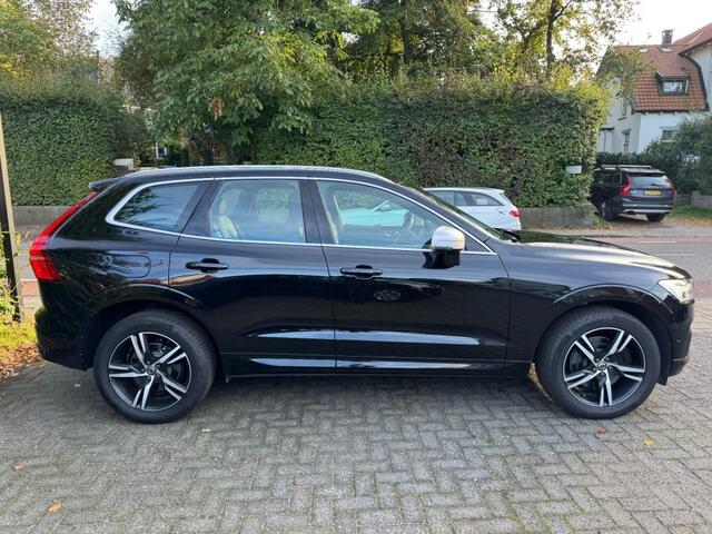 Volvo XC60 T5 R-Design/BTW AutoPilot assist//Panoramadak/IntelliSafe/Camera
