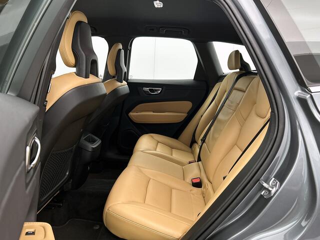 Volvo XC60 T5 AWD 251PK Inscription / Leder / Navigatie / Winter Line / Business Pack Connect / Intellisafe Pro Line / Versatility Line / Apk nieuw