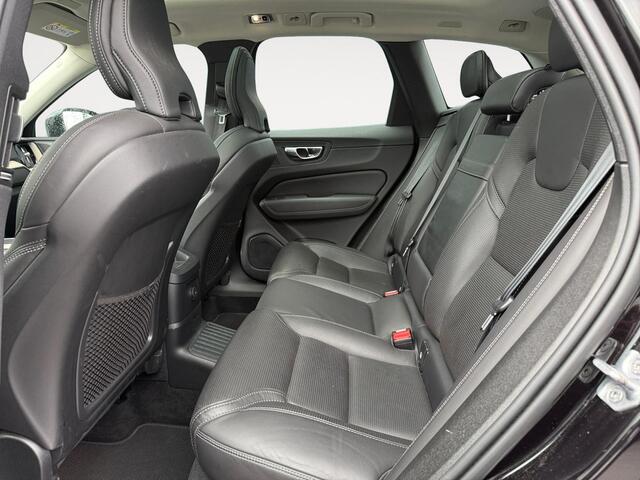 Volvo XC60 2.0 Recharge T6 AWD Inscription | Head-up display | Stoelmassage | Luchtvering | 360 graden camera | Trekhaak | Stoelventilatie |