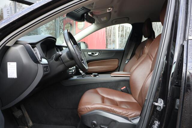 Volvo XC60 2.0 T5 Momentum | Origineel NL | Leder | Trekhaak | Cruise Control | Navigatie |