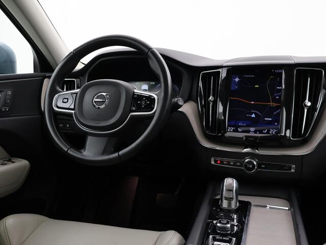 Volvo XC60 2.0 T8 TWIN ENGINE 390 PK INSCRIPTION + TREKHAAK | PANORAMA | LEDER | CARPLAY | 19 INCH | CAMERA