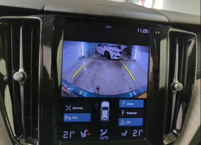 Volvo XC60 2.0 T6 250KW AWD hybrid Inscription / Panoramadak / Trekhaak / Leder lux./ Stuur-Stoelverw./ Pdc+camera / Audio & Park Ass./ Lighting /