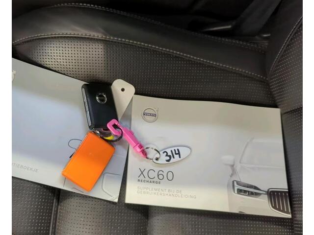 Volvo XC60 2.0 T6 250KW AWD hybrid Inscription / Panoramadak / Trekhaak / Leder lux./ Stuur-Stoelverw./ Pdc+camera / Audio & Park Ass./ Lighting /