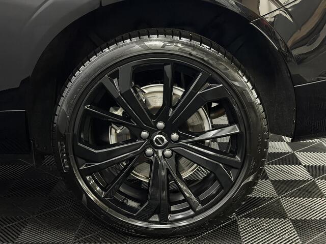 Volvo XC60 2.0 T8 Plug-in hybrid AWD Ultra Black Edition Pano, Leder, Camera, Winterpakket, Memory stoelen, Elektrische achterklep, Virtual desk, 2 jaar garantie