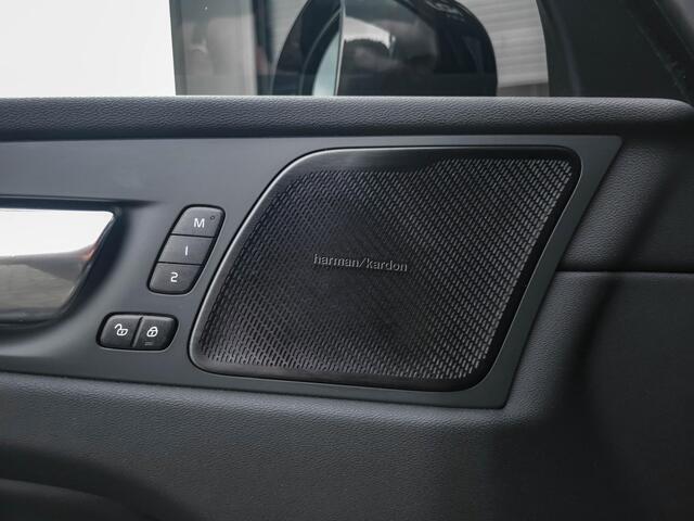 Volvo XC60 2.0 T6 LONG RANGE AWD Plus Dark | Pano | | BLIS | H&K | Leer | 2x Memory |