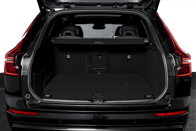 Volvo XC60 2.0 T8 Plug-in hybrid AWD Plus Black Edition - Facelift | S/K Panodak | Dig.Cockpit | Adapt.Cruise | Stoel-+Stuurverw. | 360 Camera | NAV+App.Connect | Auto.Airco | Harmon Kardon | LM 21" | 2496