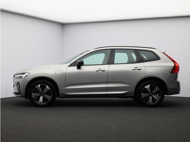 Volvo XC60 T6 AWD Plug-in hybrid AWD Plus Dark / Trekhaak / Pan. dak / Elektr. bed. stoelen / Stoel+stuur+achterbankverwarming